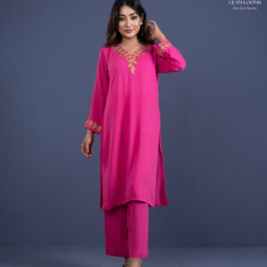 Women’s Elegant White Embroidered Kurti Set