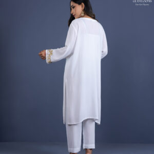 Women’s Elegant White Embroidered Kurti Set
